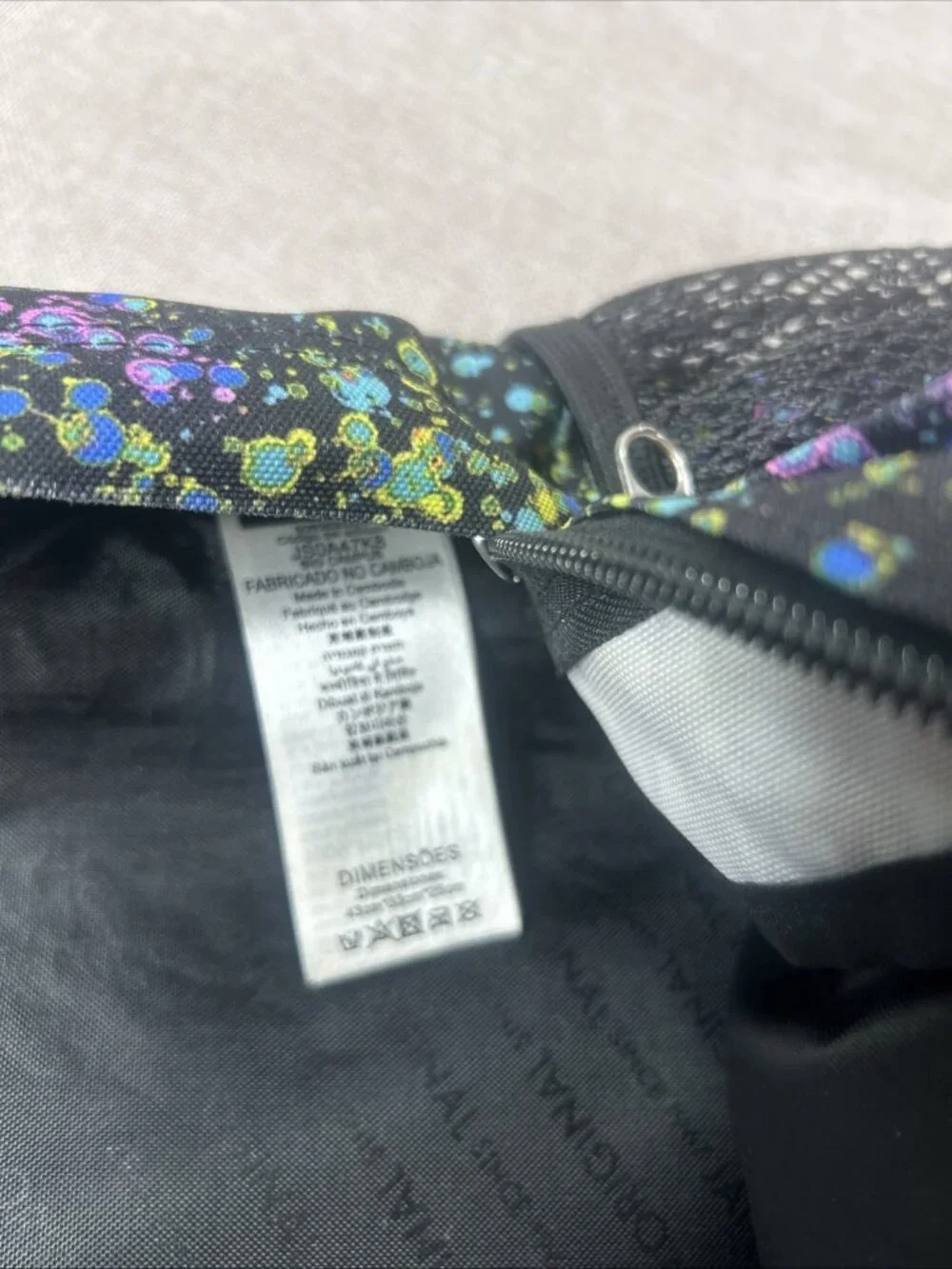 JANSPORT BACKPACK Black with BUBBLE COLORS 5 ZIPPER POUCHES 17” With mesh